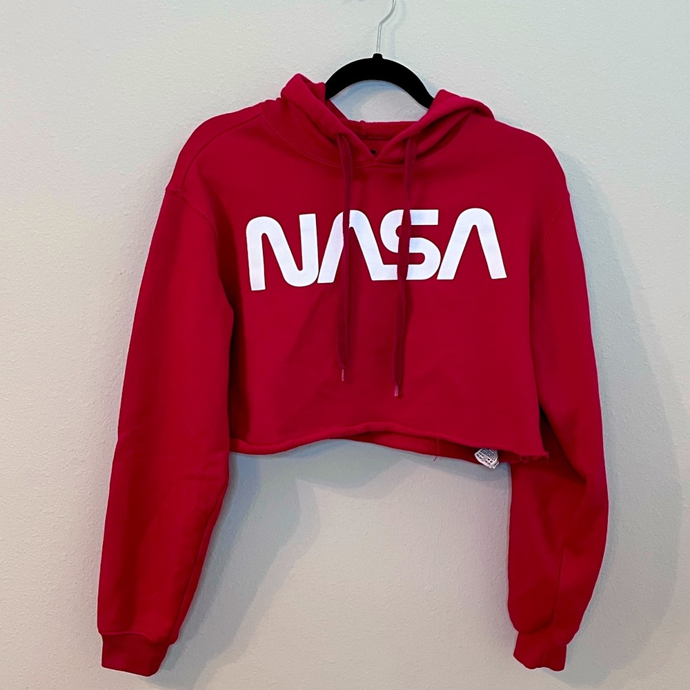 Women’s Cropped NASA Hoodie~Size Medium